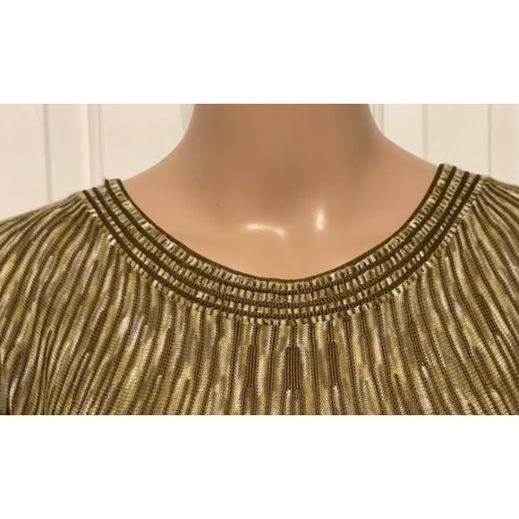 Adrienne Vittadini Short-Sleeved Sweater Top, Size L - Picture 2 of 5